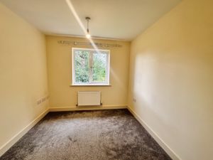 Bedroom- click for photo gallery